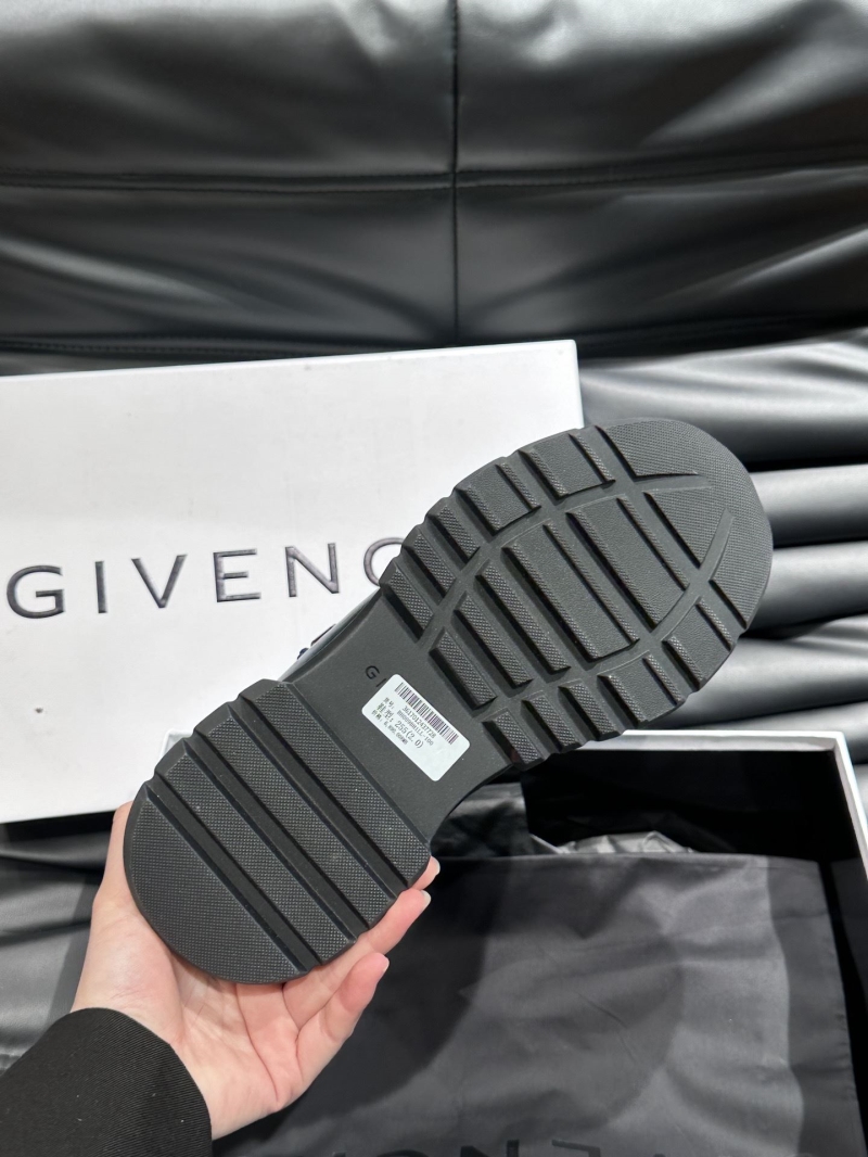 Givenchy Sneakers